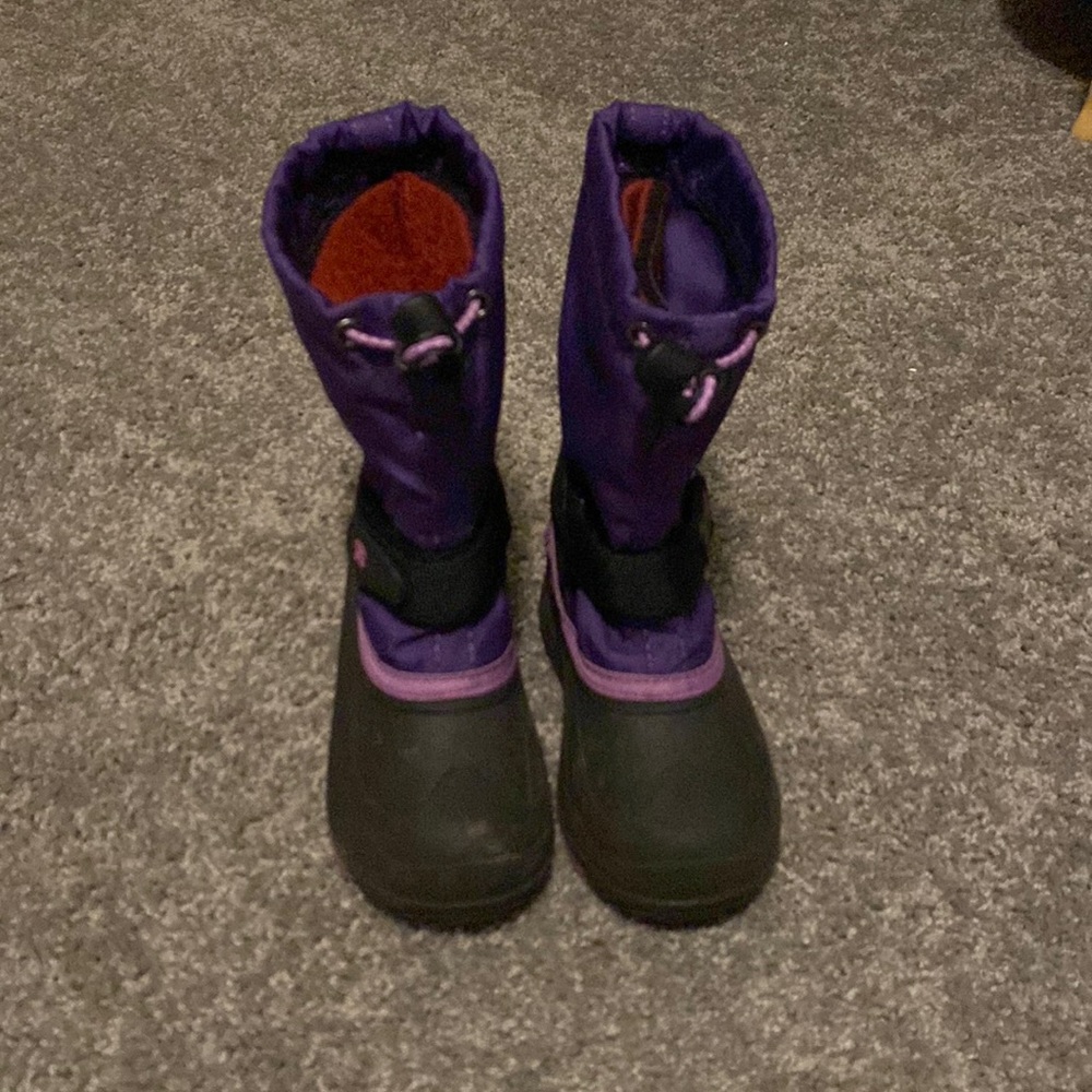 Girls snow boots